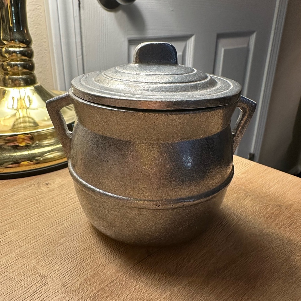 Antique Wilton Armetale Silver Pewter Sugar Dish